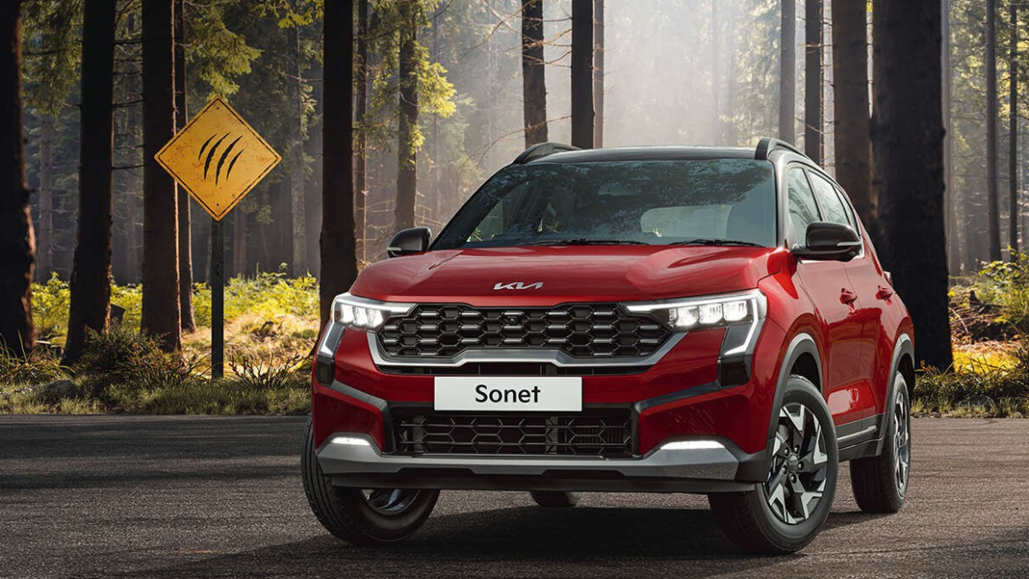 Comparison: Kia Sonet 2024 vs Maruti Baleno