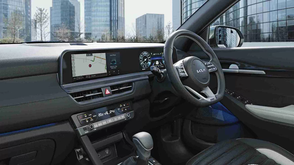 2024 Kia Seltos Interior