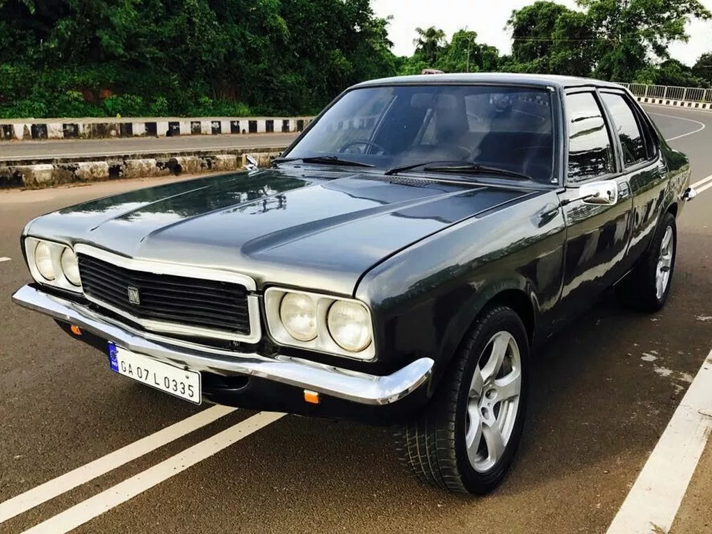 Hindustan Contessa